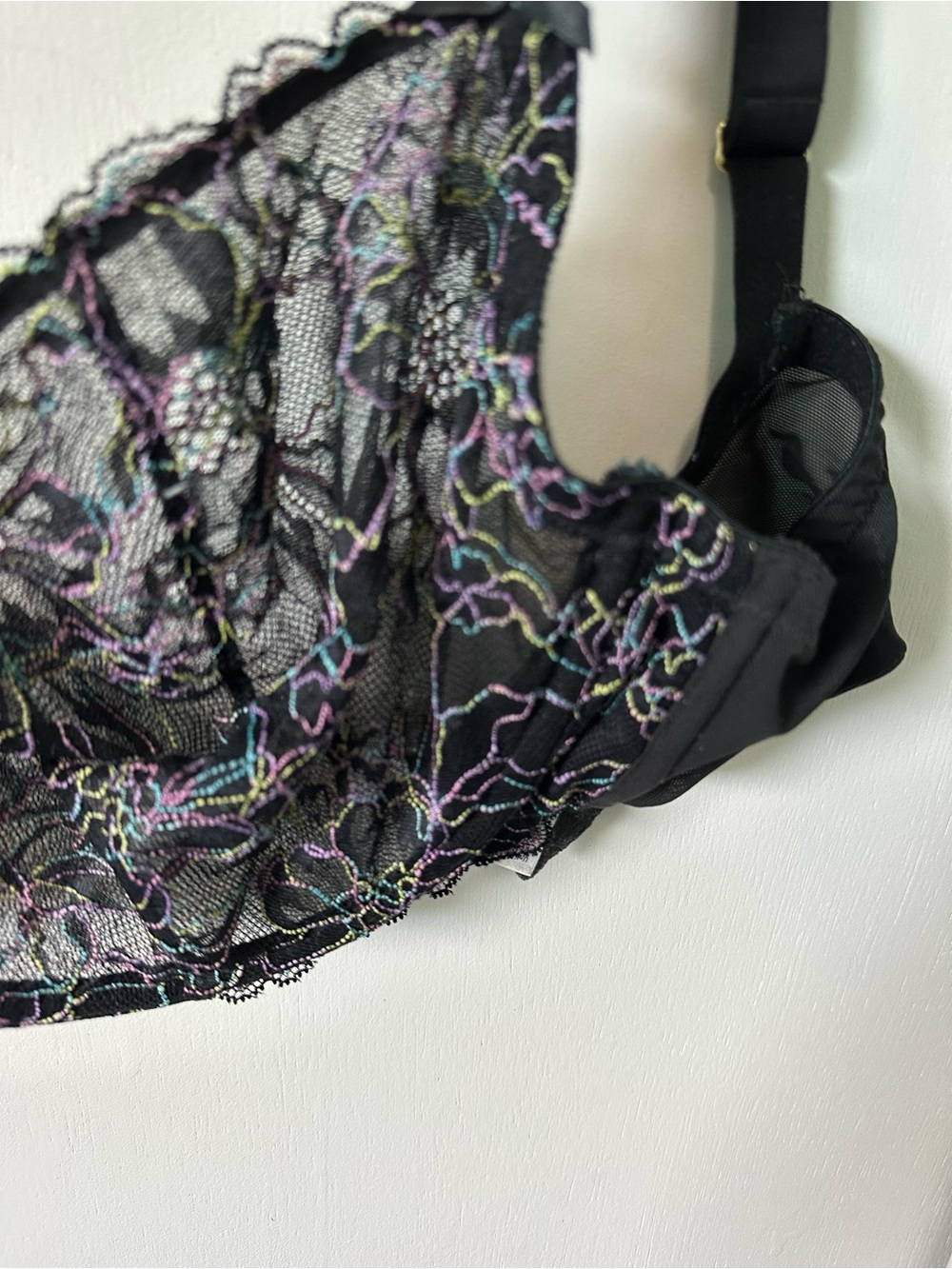 Black Lace Balconette Bra with Multicolor Embroidery 40DDD - Picture 2 of 6